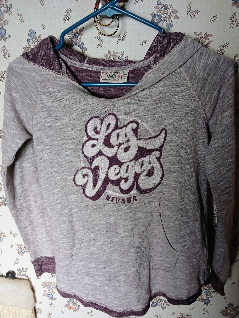 Like New Womens Las Vegas Hoodie Size MEDIUM
